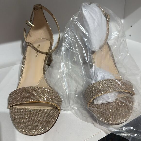 Pelle Moda Sparkling Gold Heels - Picture 4 of 6